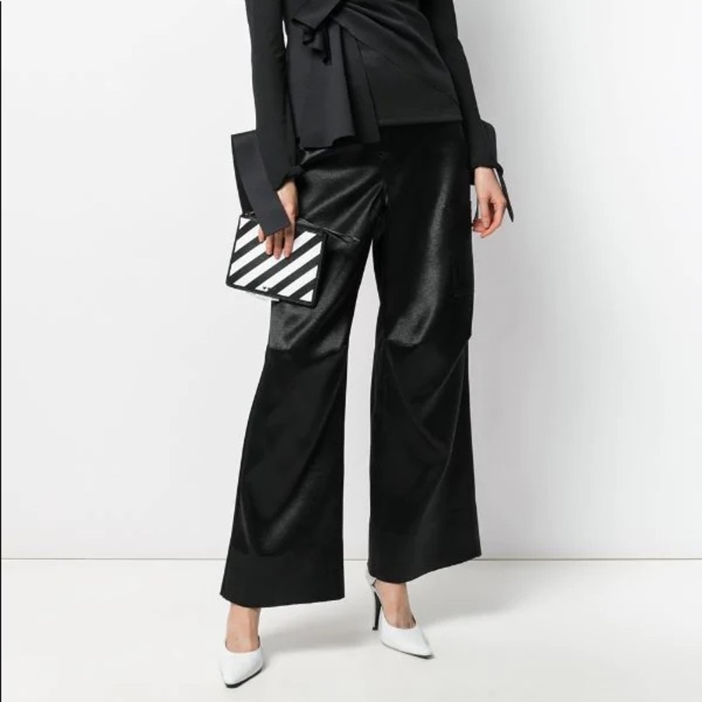 Off-white Duchess Boy Pant